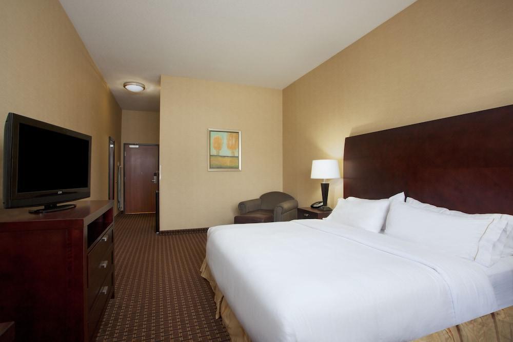 Holiday Inn Express Newport By Ihg Dış mekan fotoğraf