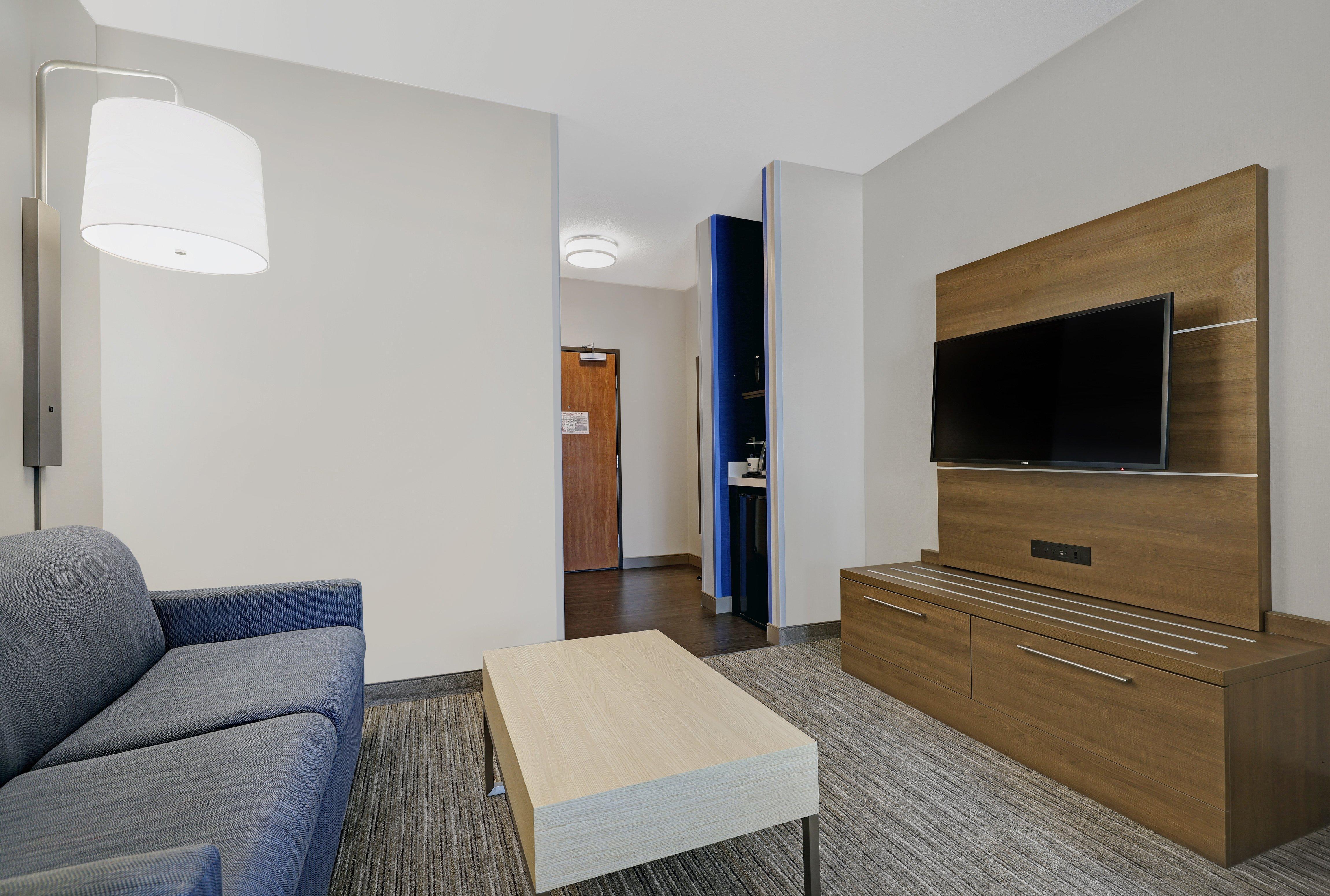 Holiday Inn Express Newport By Ihg Dış mekan fotoğraf