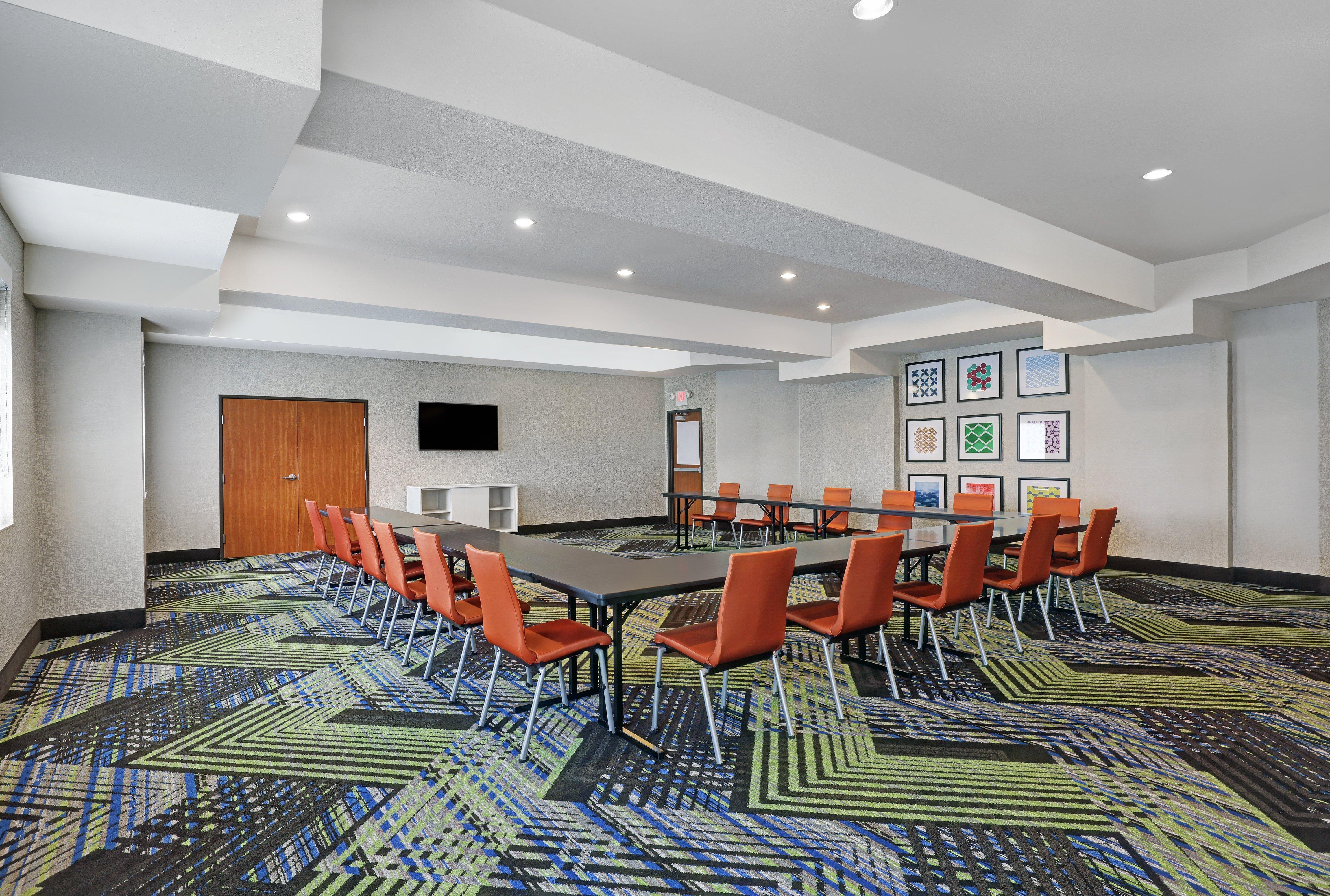 Holiday Inn Express Newport By Ihg Dış mekan fotoğraf