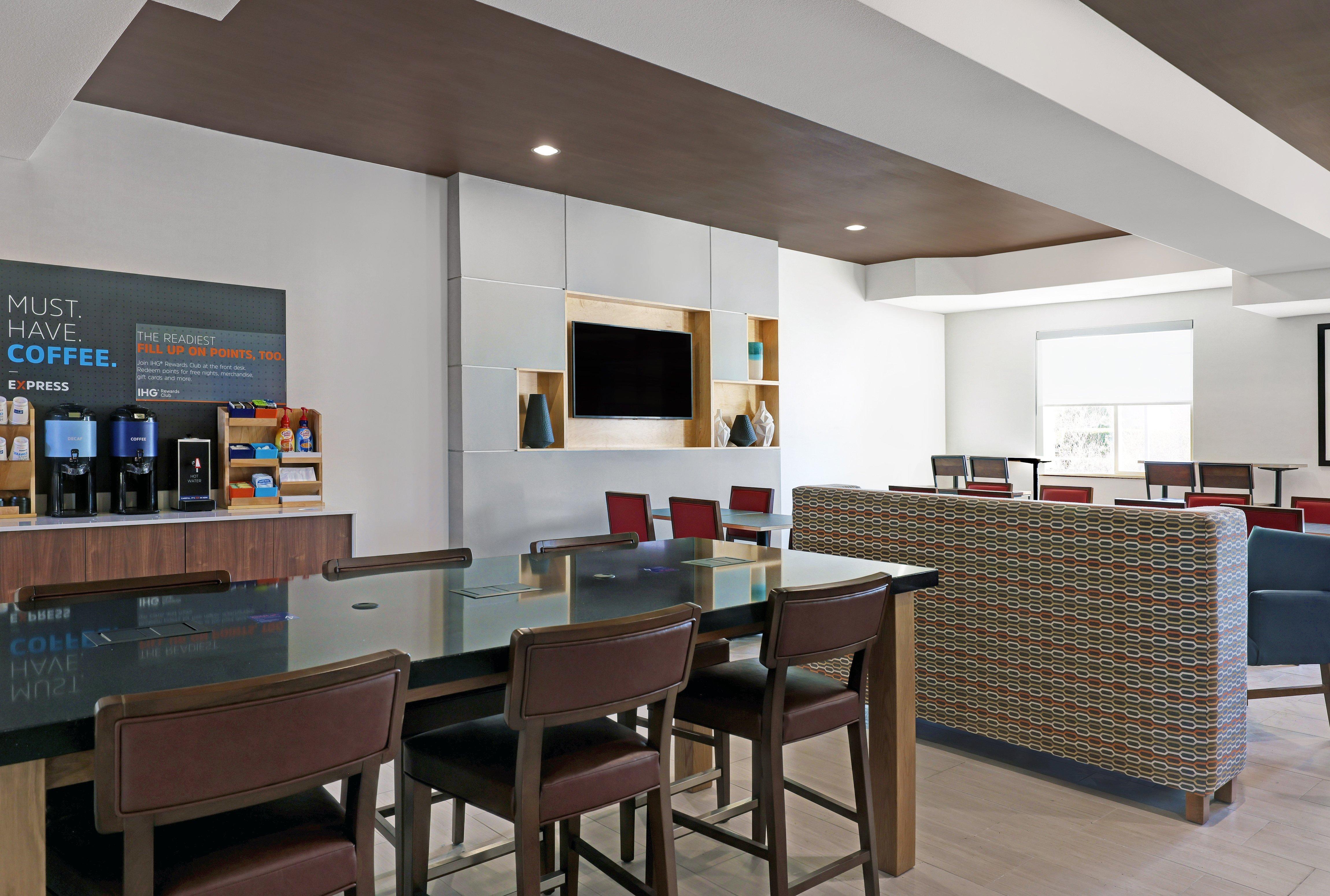 Holiday Inn Express Newport By Ihg Dış mekan fotoğraf