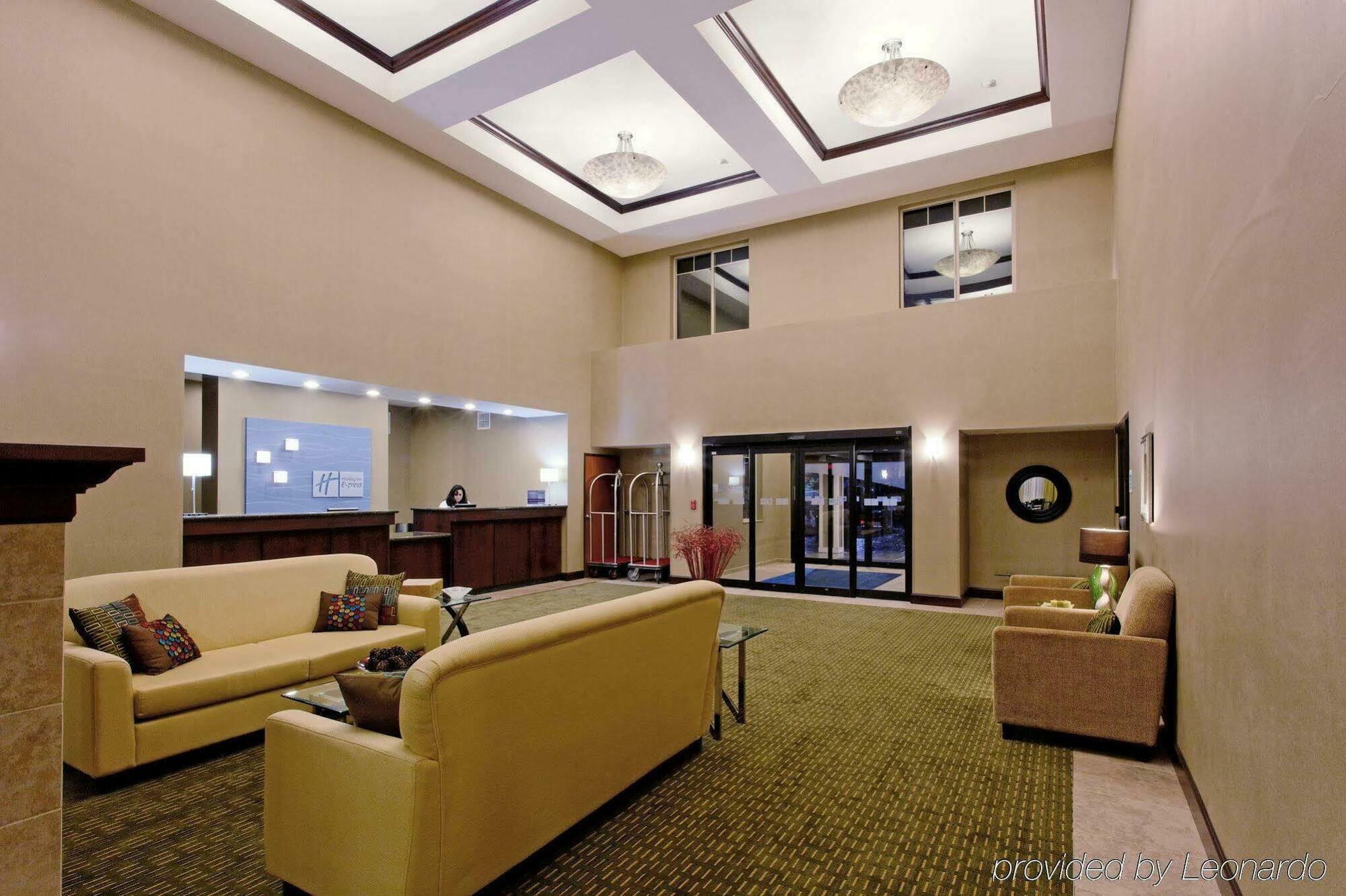 Holiday Inn Express Newport By Ihg İç mekan fotoğraf
